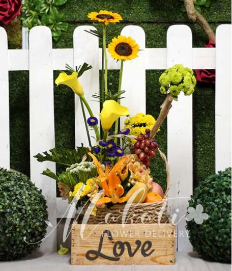 Special Floral Fruit Basket