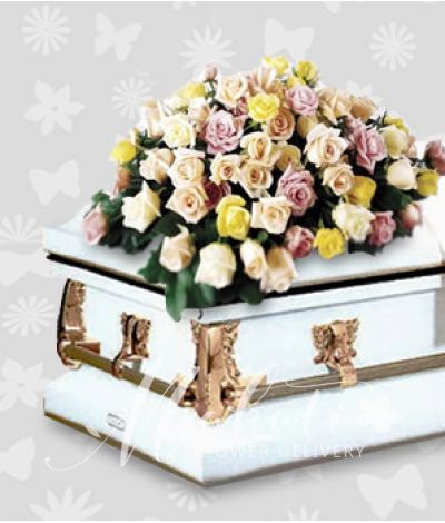 Mixed roses in a casket